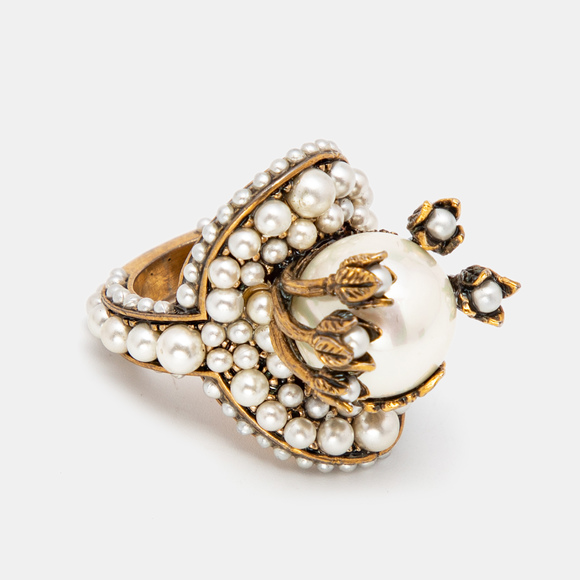 GUCCI Faux Pearl Flower Gold Tone Ring Size 50 - Picture 4 of 6